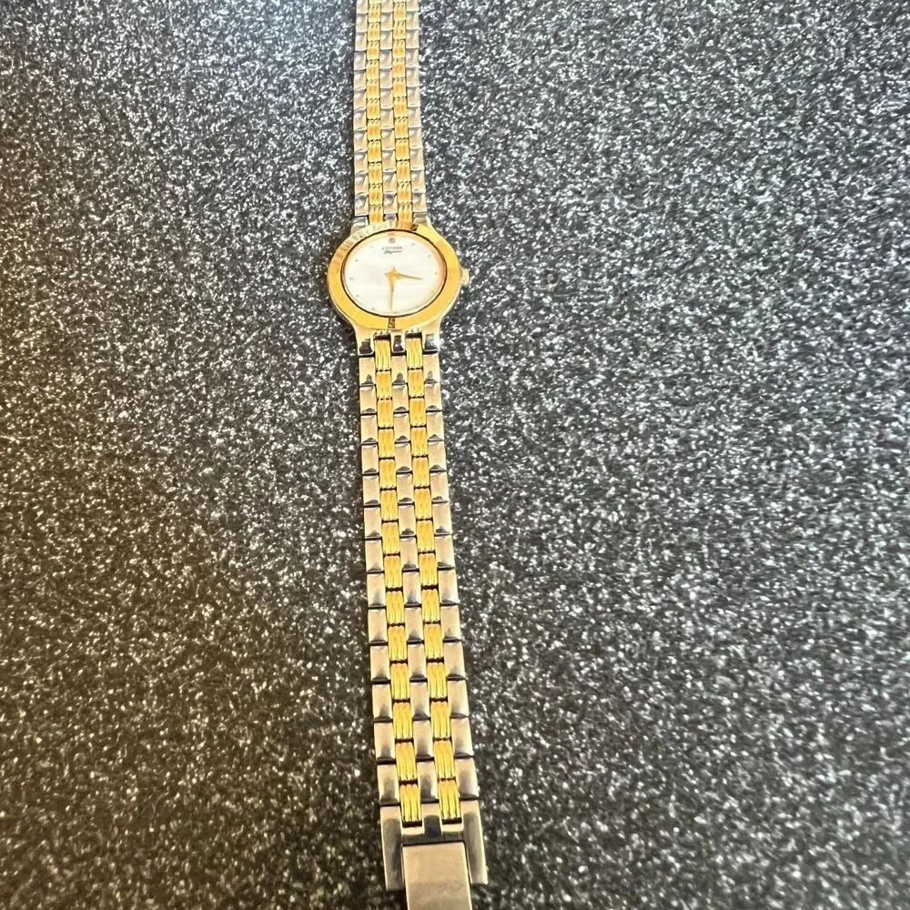 Vintage Citizen Elegance Gold / Silver Watch 3220-325303